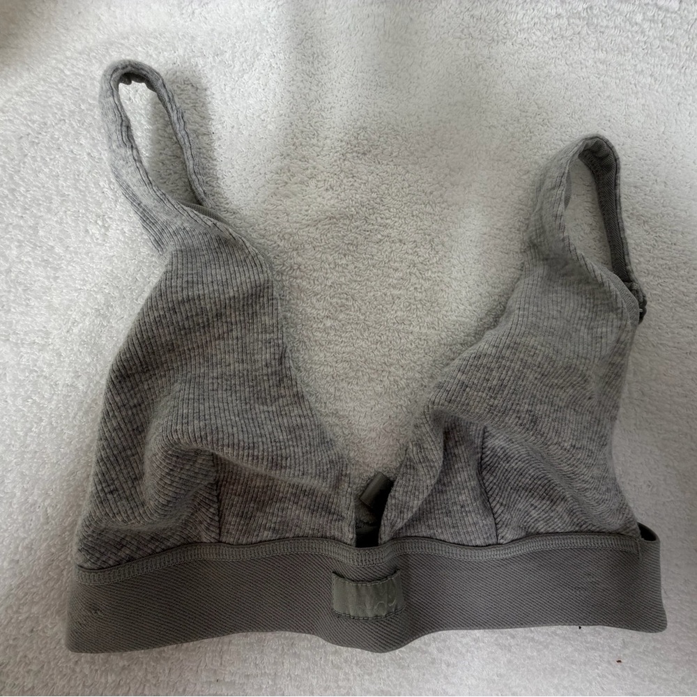 SKIMS Ribbed Wireless Bralette in Gray